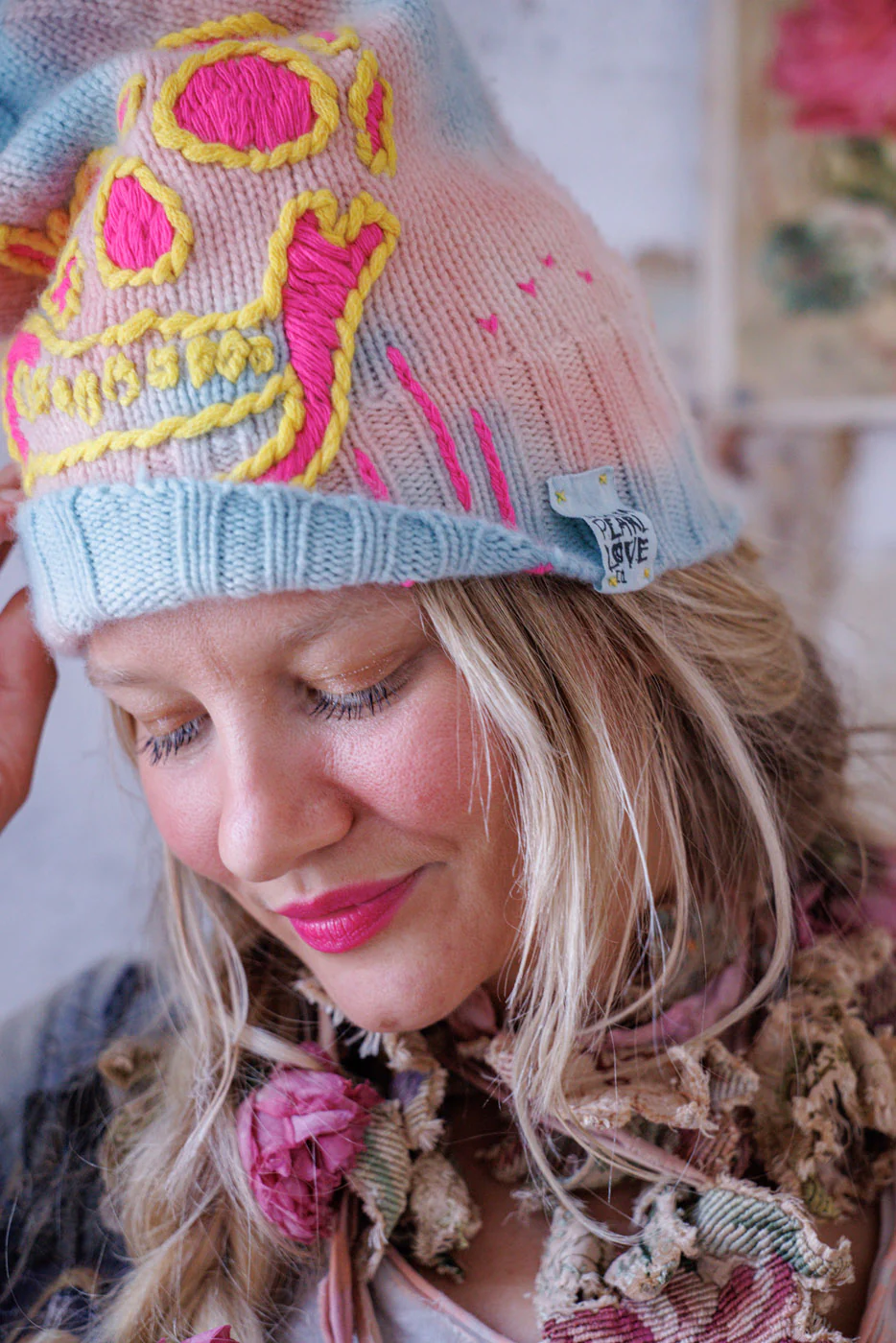 Amor Beanie - Image 3