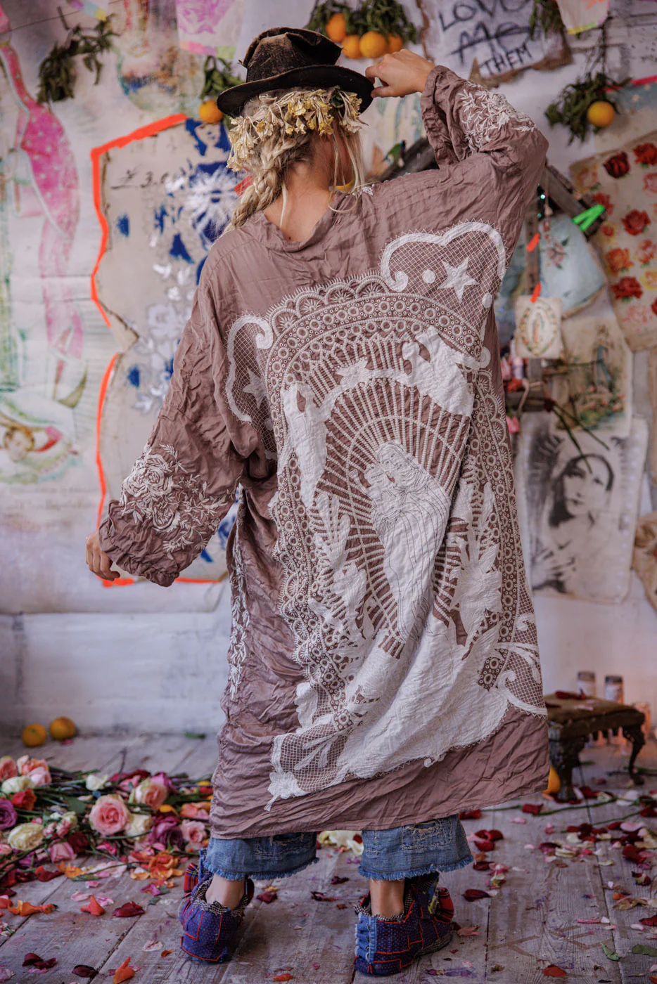 Appliqué Blessed Kimono - Image 9