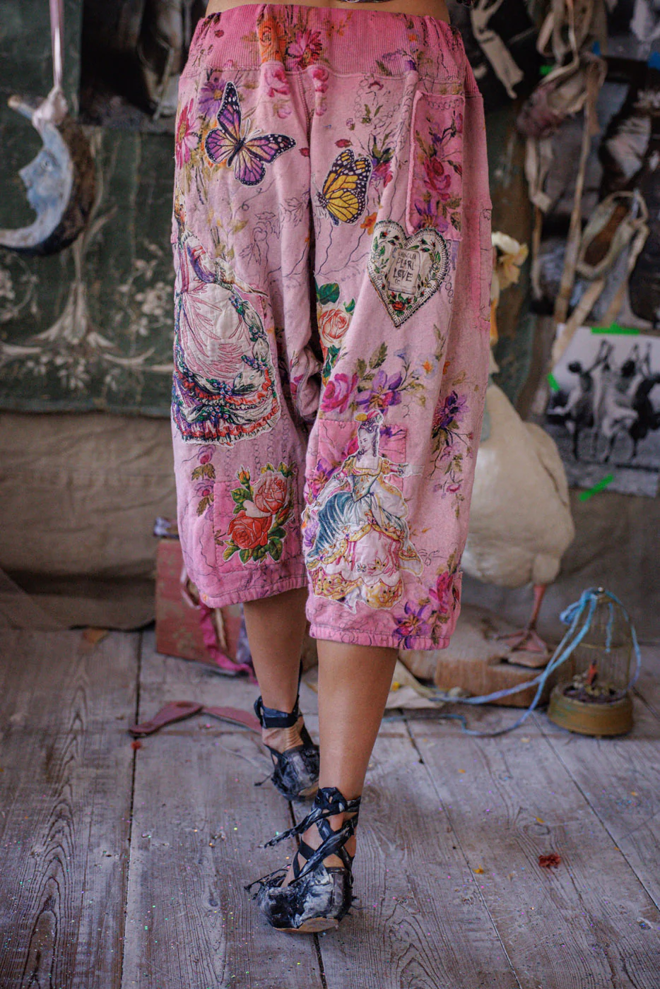 Appliqué Doll Cali Shorts - Image 5