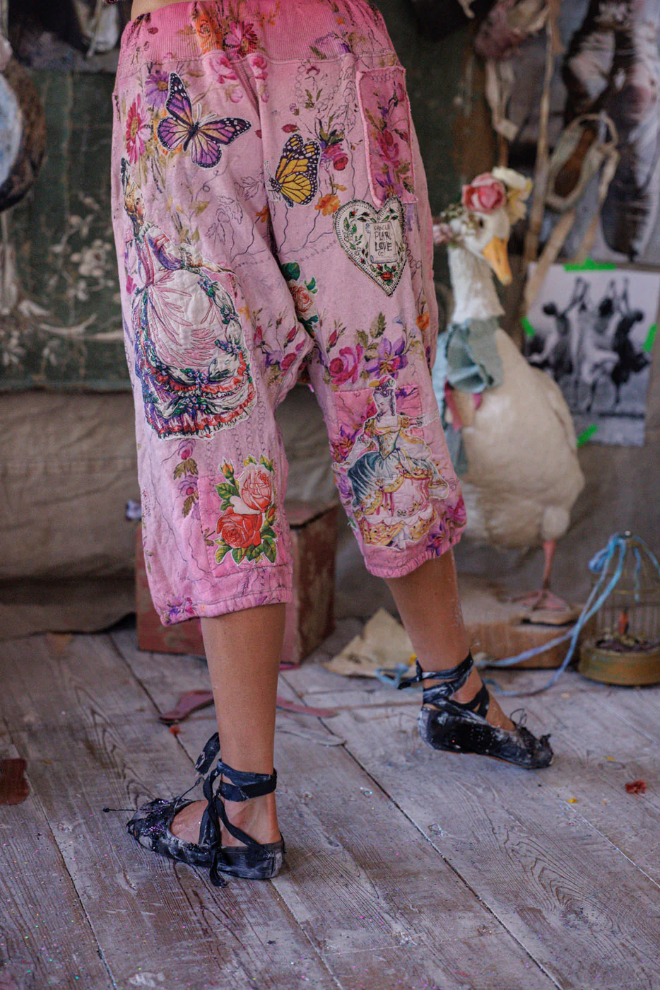 Appliqué Doll Cali Shorts - Image 6