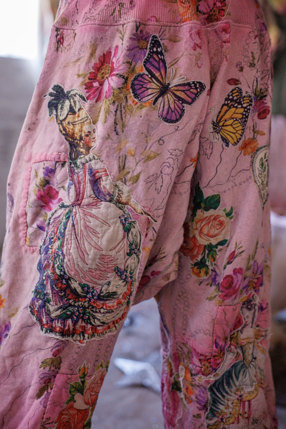 Appliqué Doll Cali Shorts - Image 7
