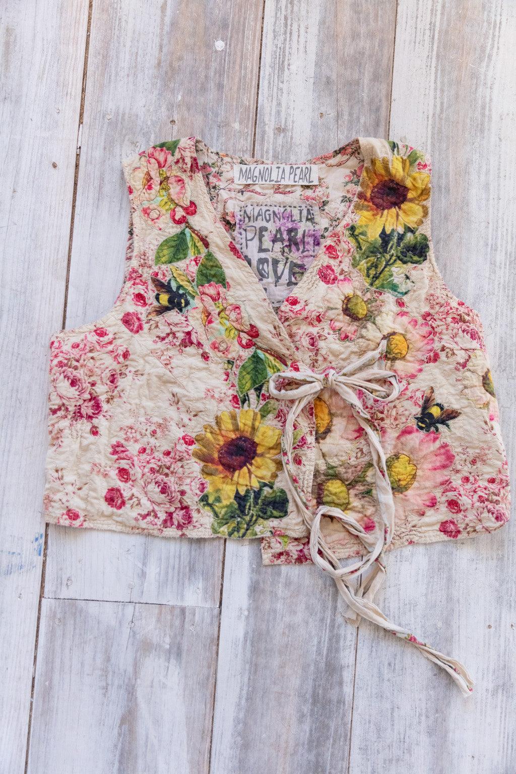 Appliqué Nikha Vest - Image 9