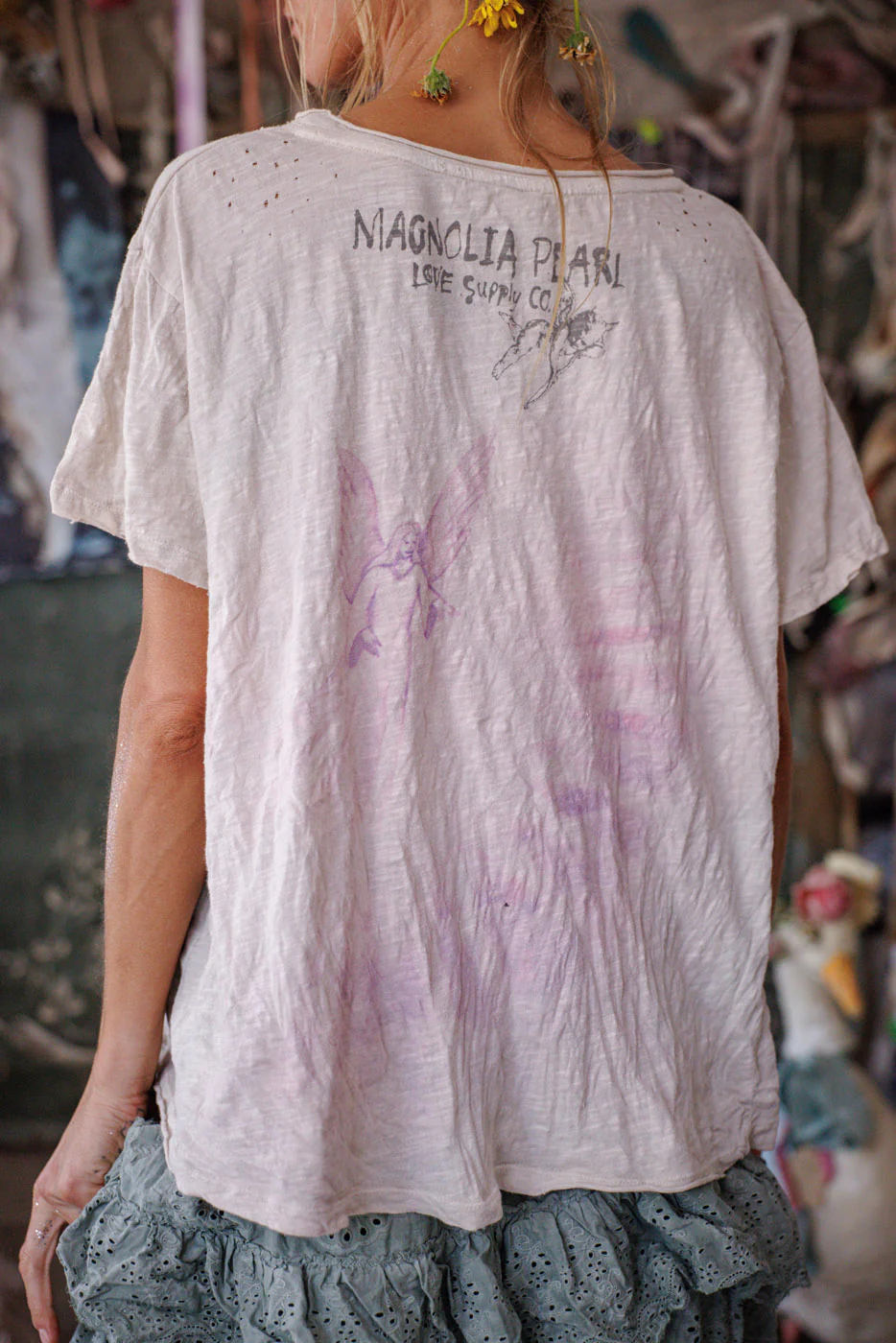 Aura and The Moon Tee - Image 3