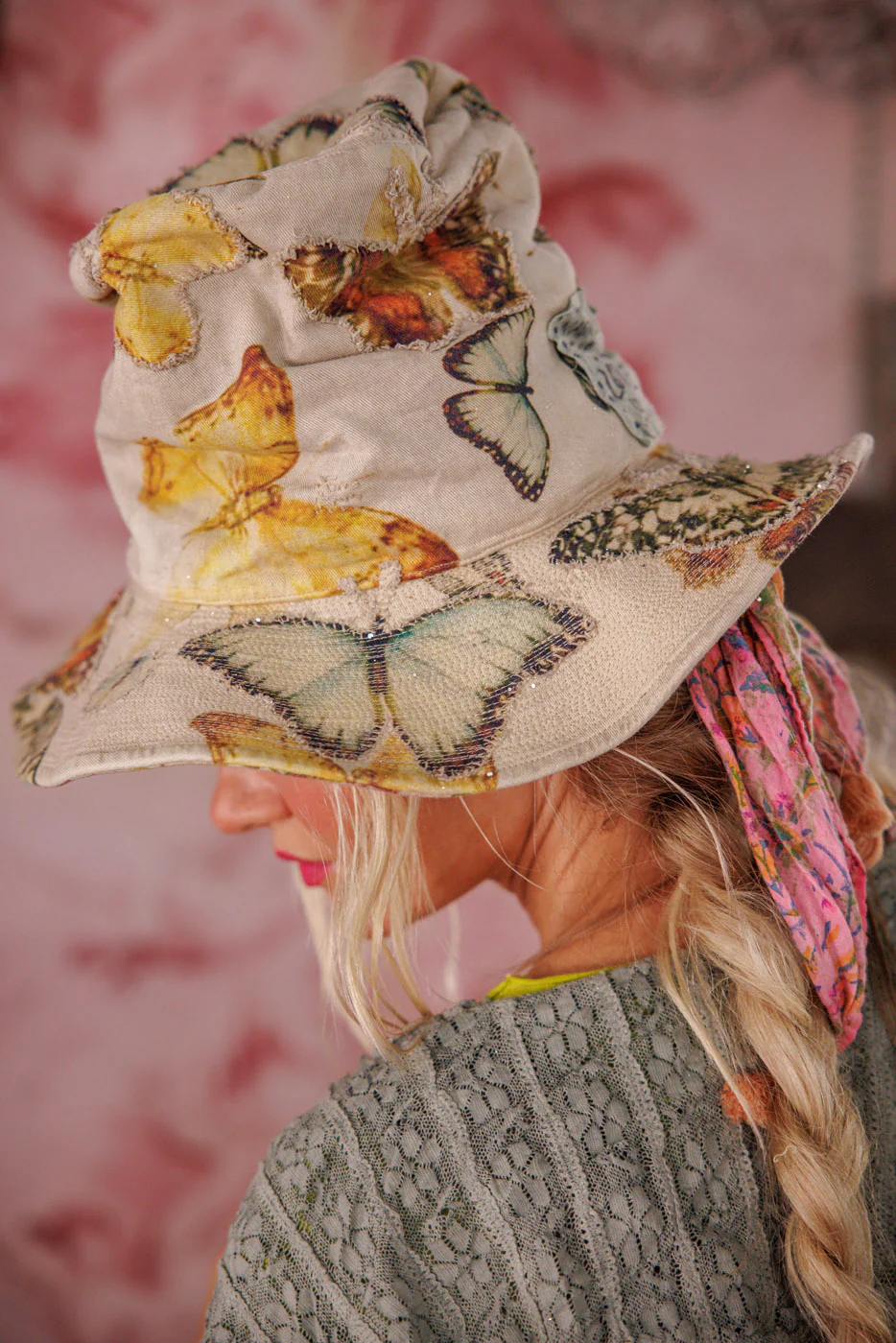 Butterfly Appliqué Hat - Image 5
