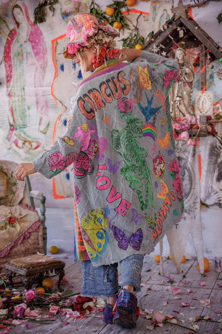 Cable Knit Graphics Kimono - Image 11