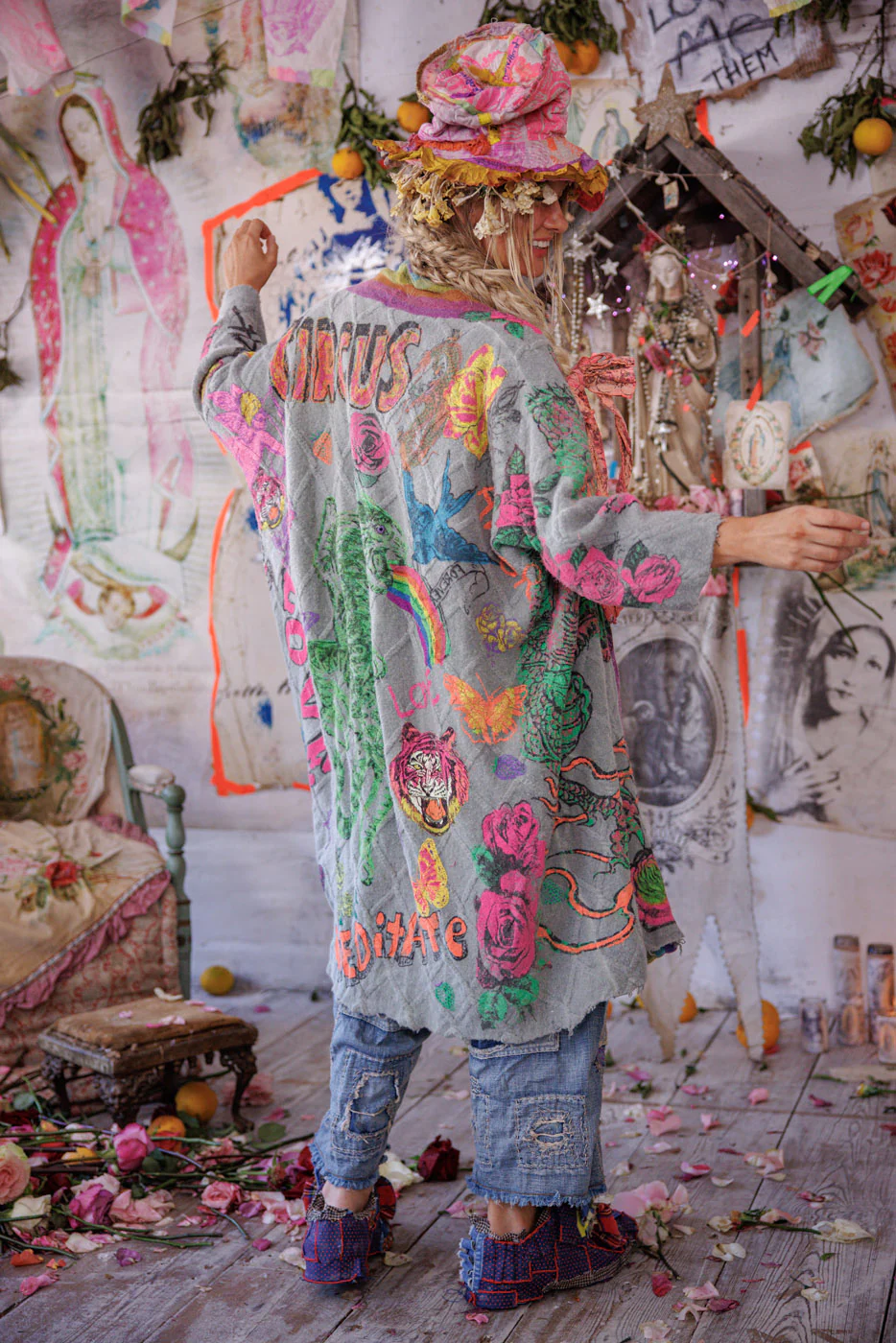 Cable Knit Graphics Kimono - Image 12