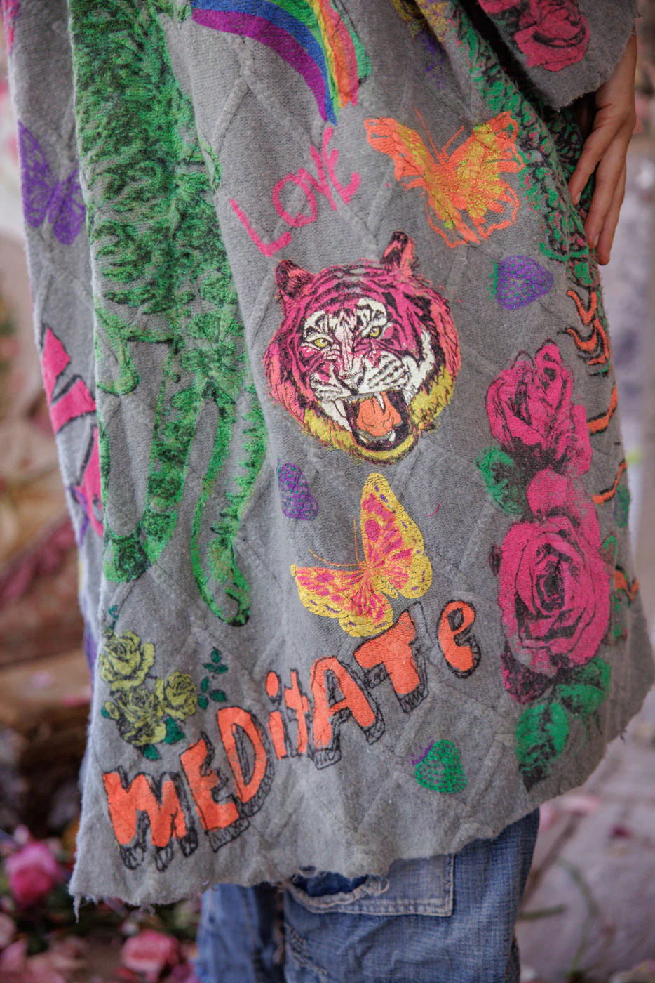 Cable Knit Graphics Kimono - Image 15