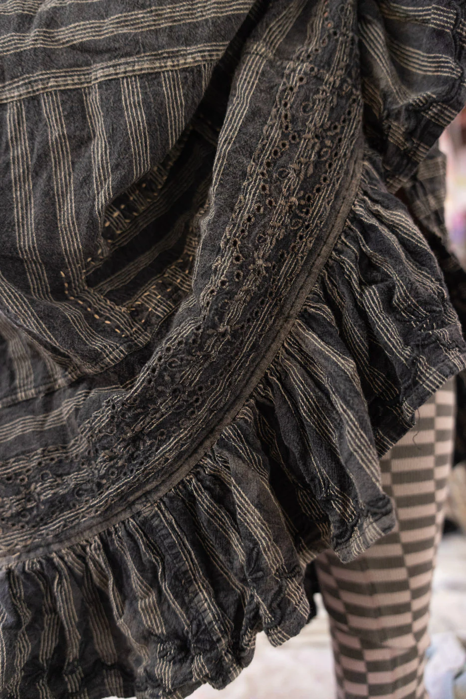 Embroidered Pissarro Skirt - Image 5