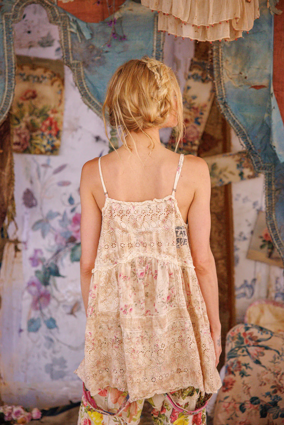 Eyelet Esti Tank - Image 8
