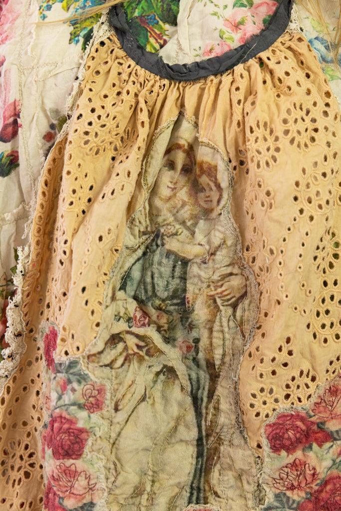 Eyelet Mother Mary Jabot - Image 3
