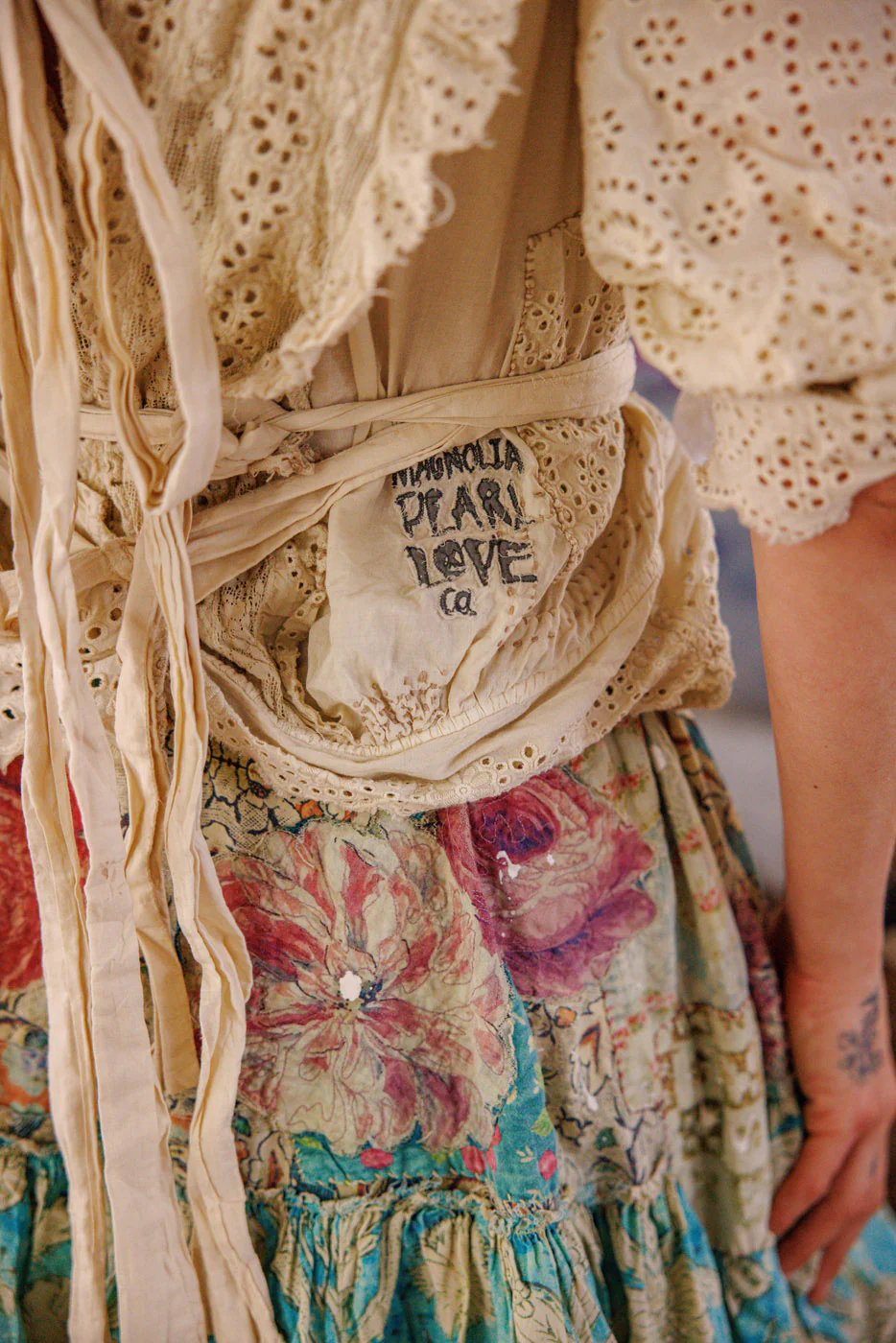Eyelet Rosario Blouse - Image 9