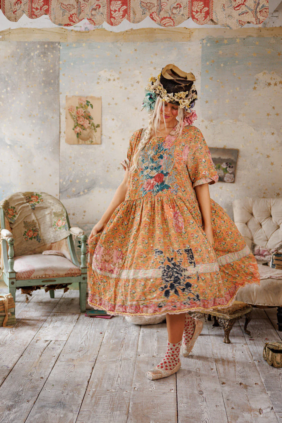 Floral Appliqué Taigi Dress - Image 3