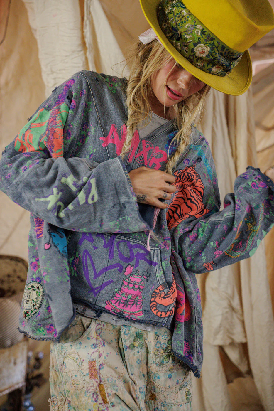 Graphics Raji Hoodie - Image 6