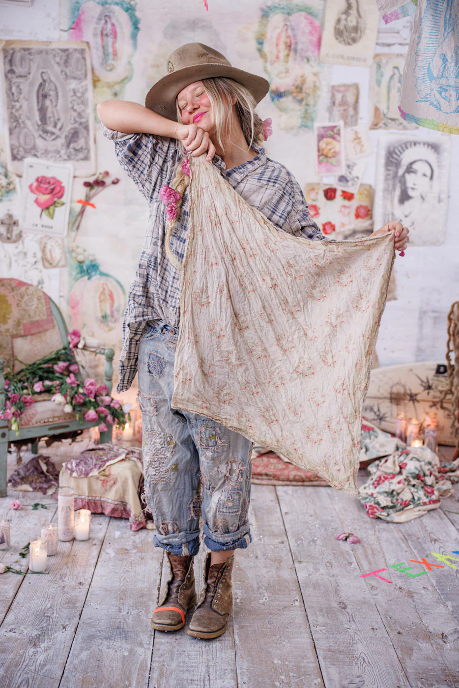 Heart Tassel Scarf - Image 2