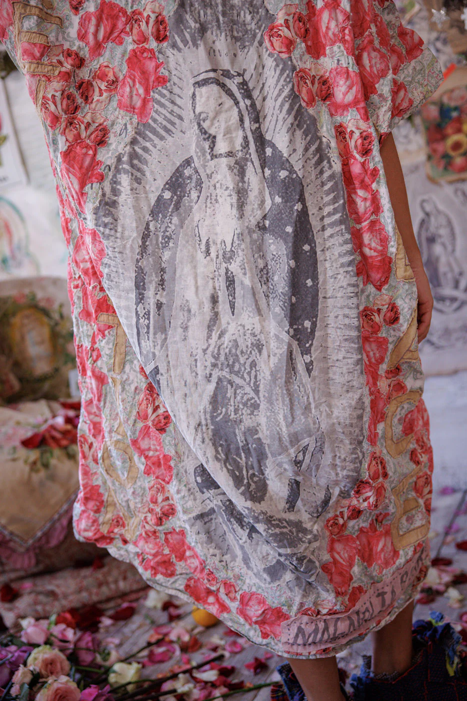 Jesus Wept Jaya Kaftan - Image 10
