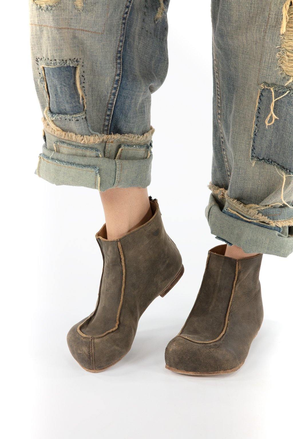Rembrandt Boots