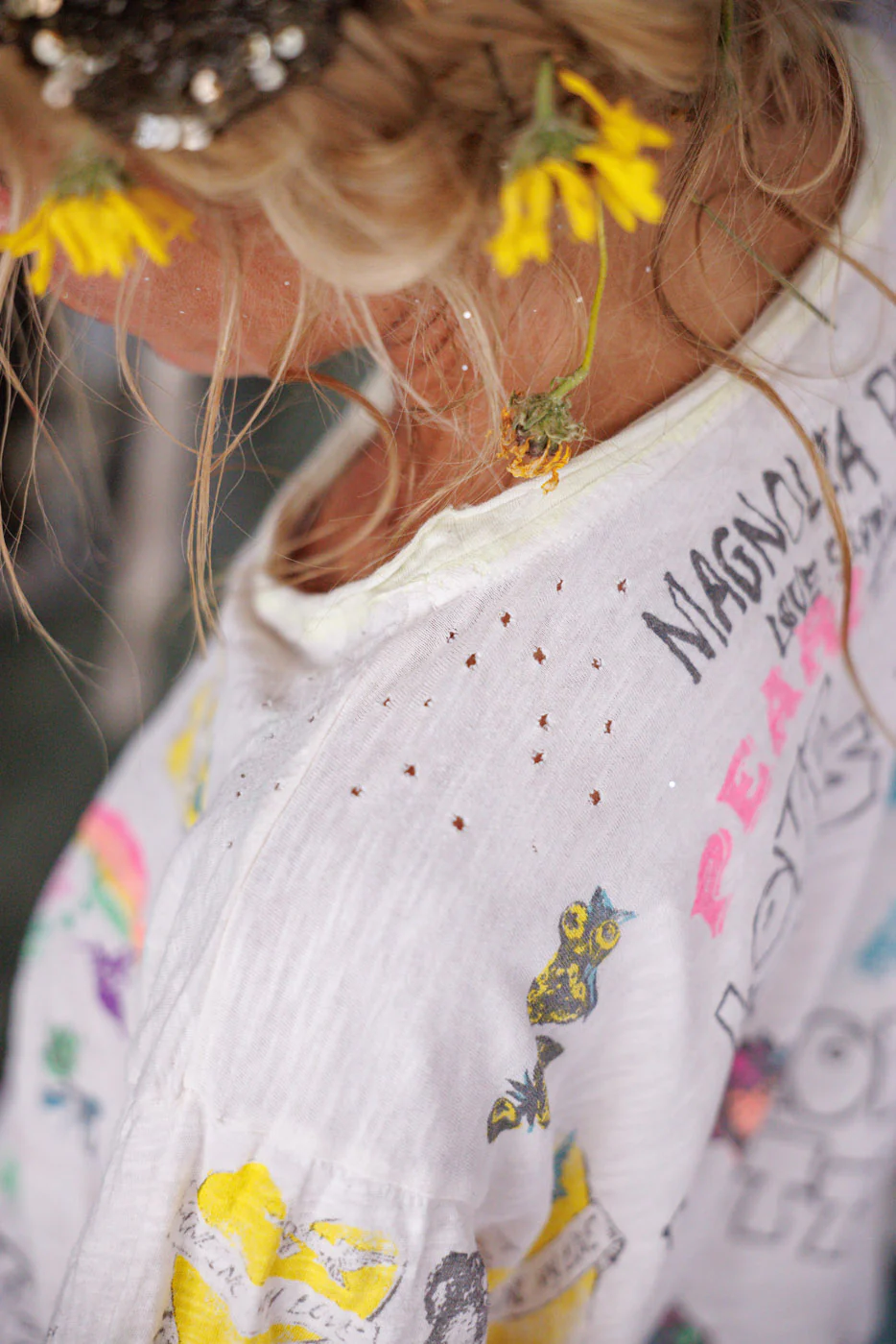 Love Letters Graffiti Viggo Tee - Image 8