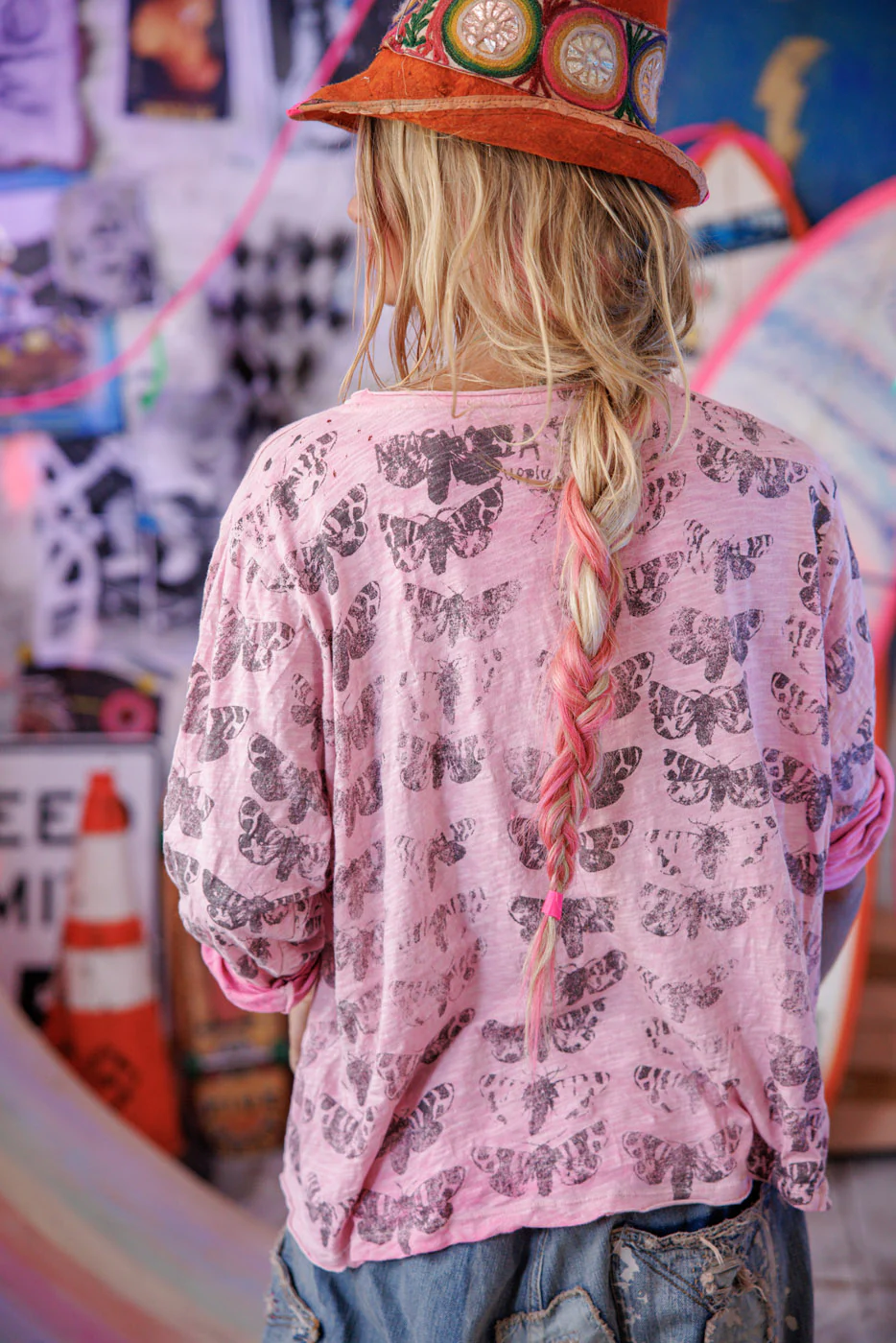 Moth Viggo Tee - Image 4