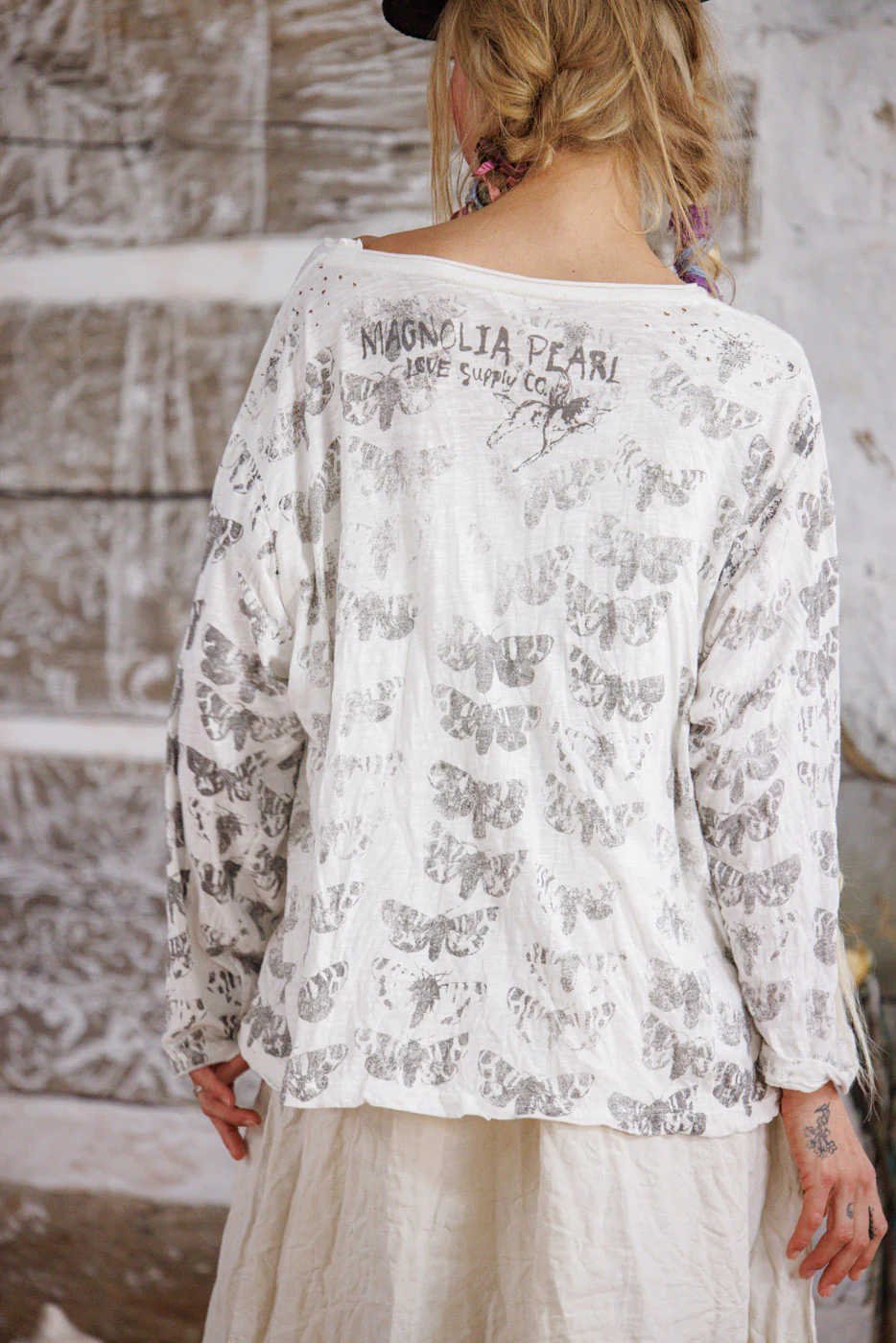 Moth Viggo Tee - Image 6