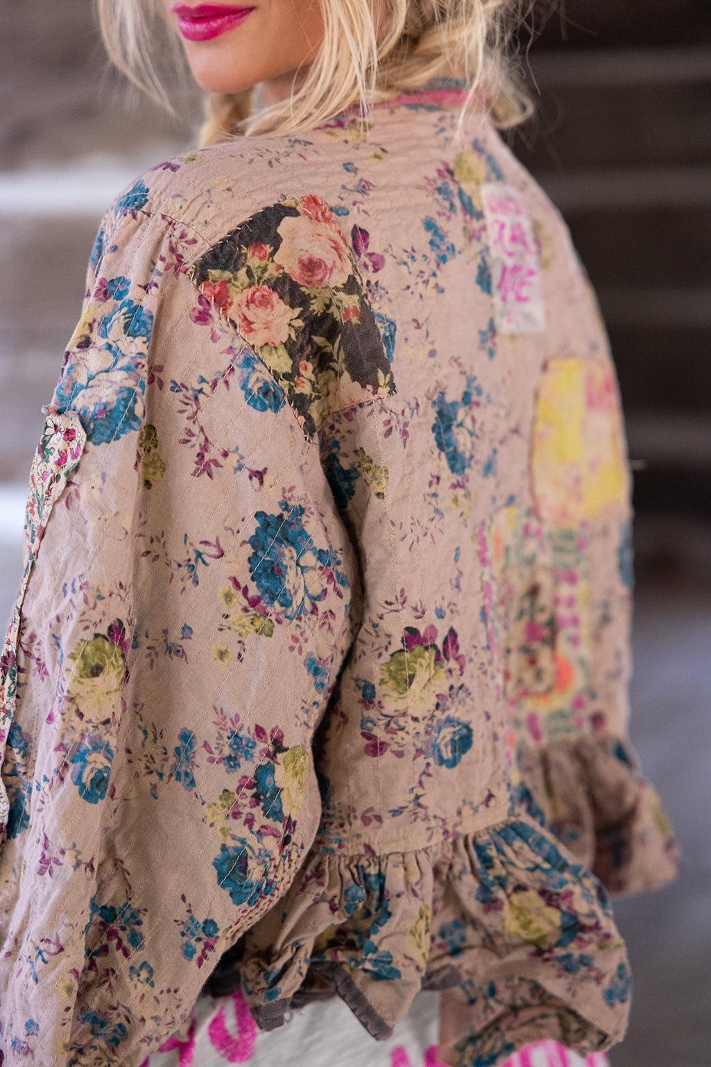 Quilted Lisa Lotte Piano Shawl - Image 4