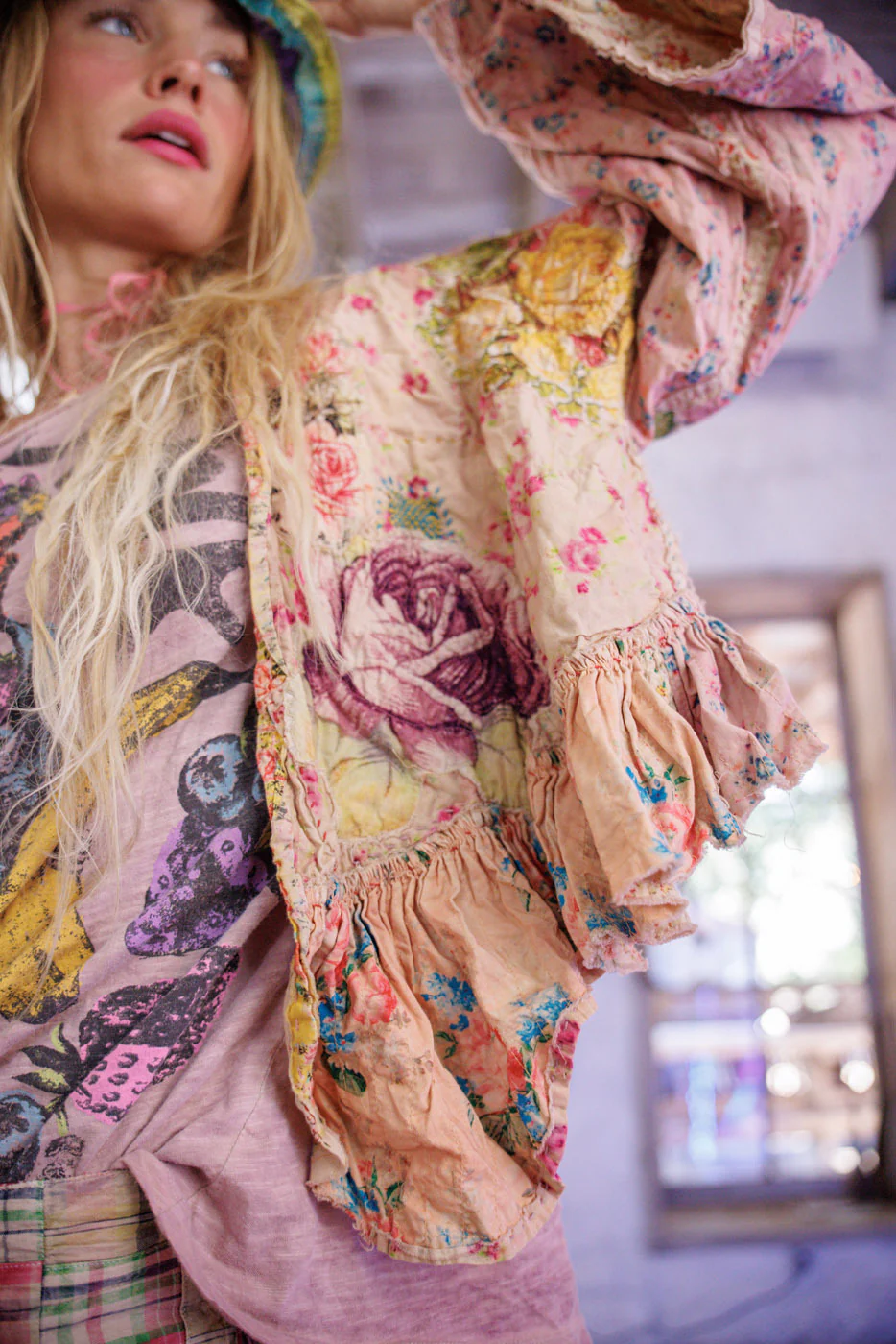 Quilted Lise Lotte Piano Shawl - Image 6