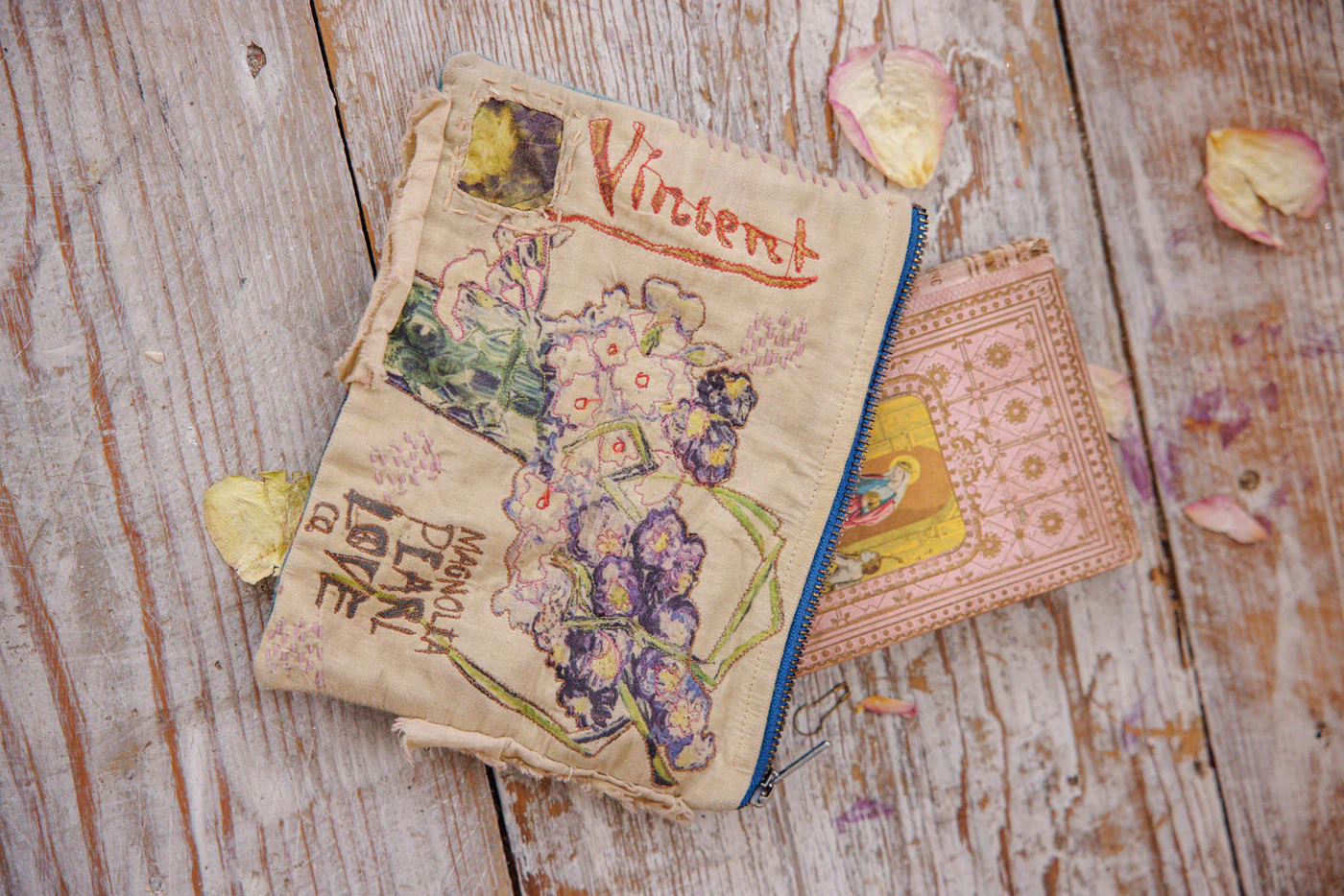 Vincent Bloom Coin Pouch - Image 3