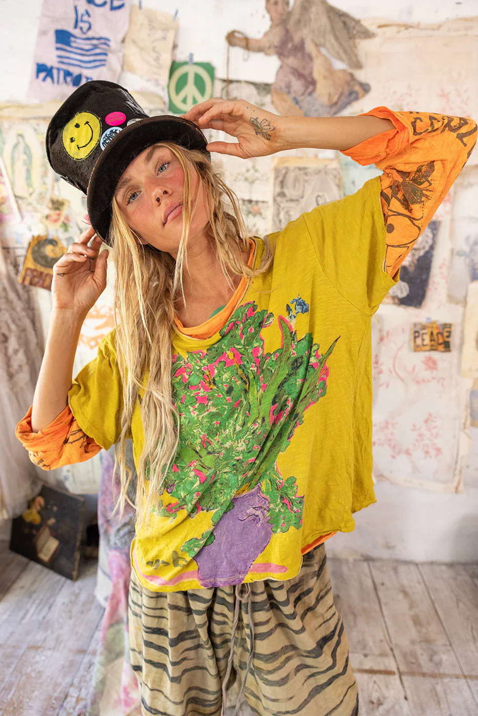 Vincent Find Beauty Tee - Image 3