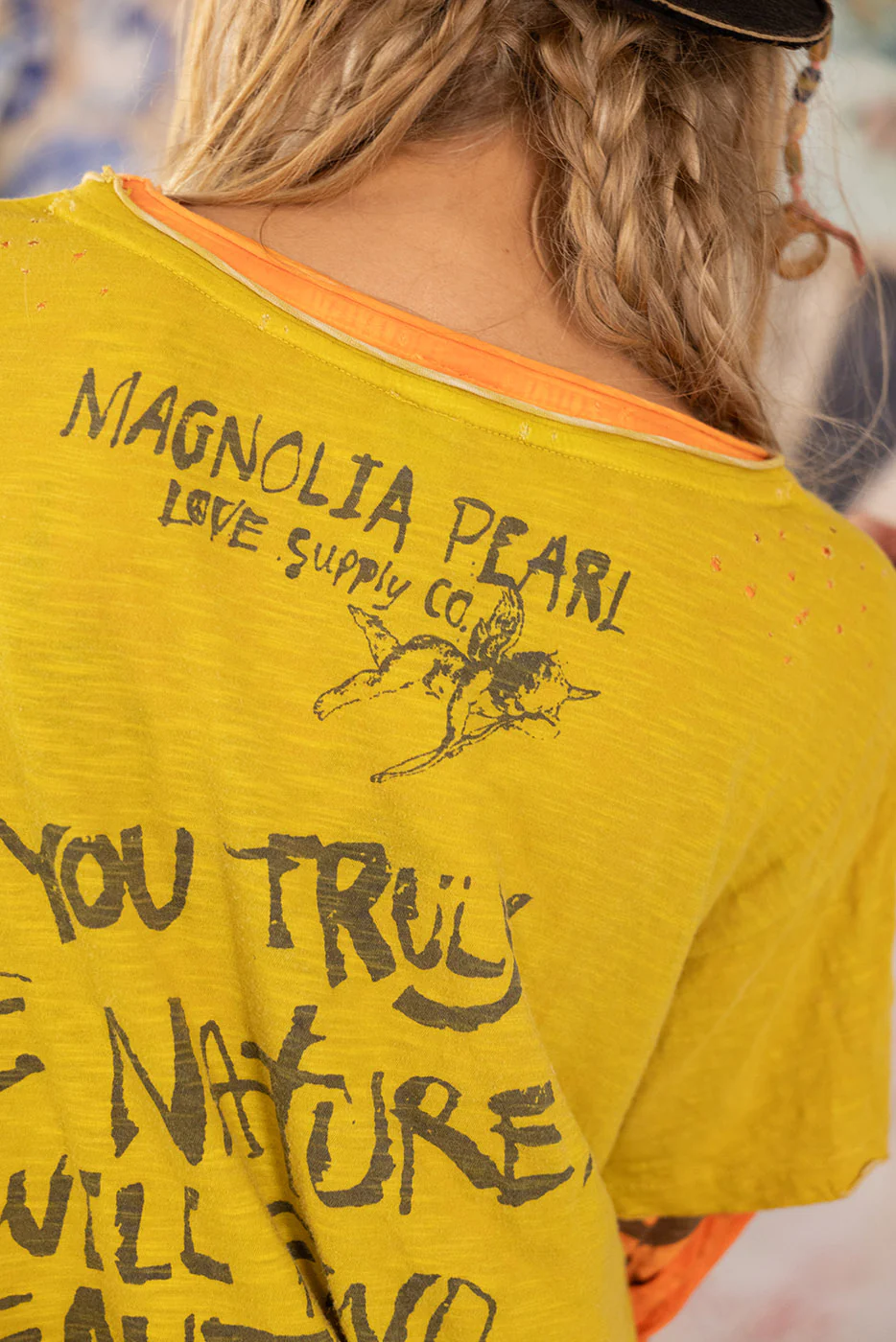 Vincent Find Beauty Tee - Image 8